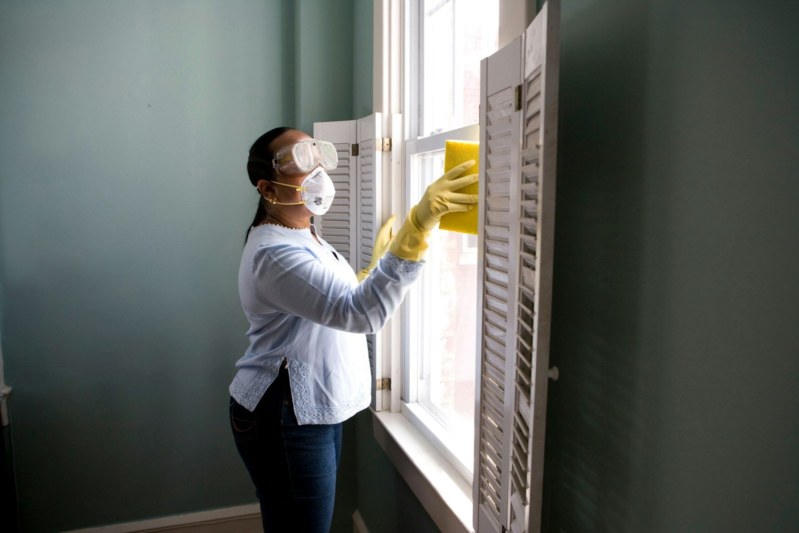 Gresham rodent control technician
